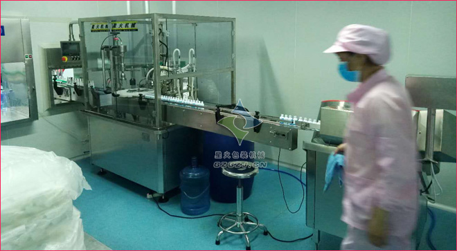 濃漿口服液灌裝機,口服液全自動灌裝壓蓋機