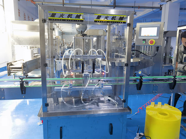 汽車燃油寶液體灌裝機