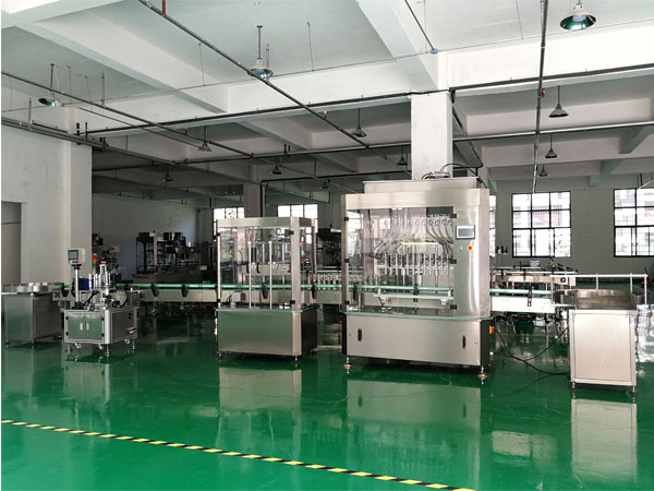 全自動液體灌裝機械